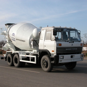 聊聊市場(chǎng)上雙鋼輪壓路機(jī)價(jià)格多少合理